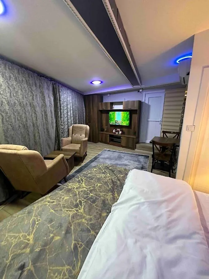 Bogaz Manzarali Luks Penthouse Ve Teras Apartment Istanbul Turkey