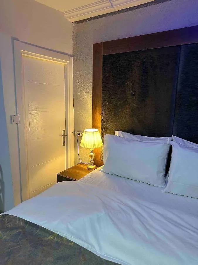 Bogaz Manzarali Luks Penthouse Ve Teras Apartment Istanbul