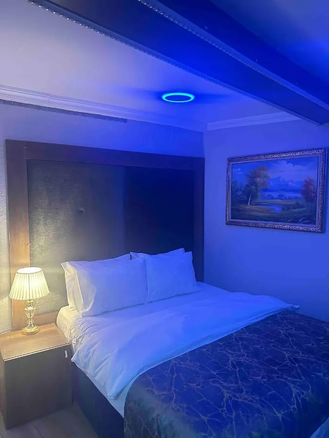 Bogaz Manzarali Luks Penthouse Ve Teras Apartment Istanbul